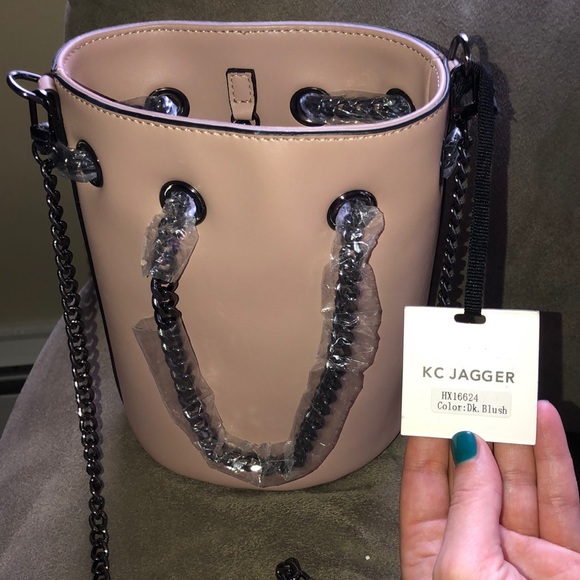 KC Jagger Tan Crossbody Bag - Picture 4 of 6